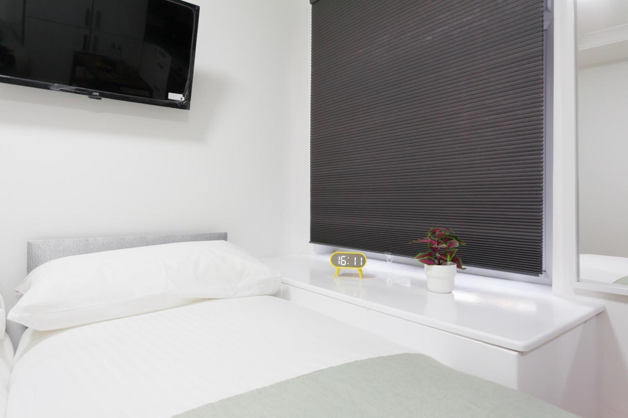Eurostar Budget Rooms - Next To Kings Cross & Eurostar Train Station London Ngoại thất bức ảnh