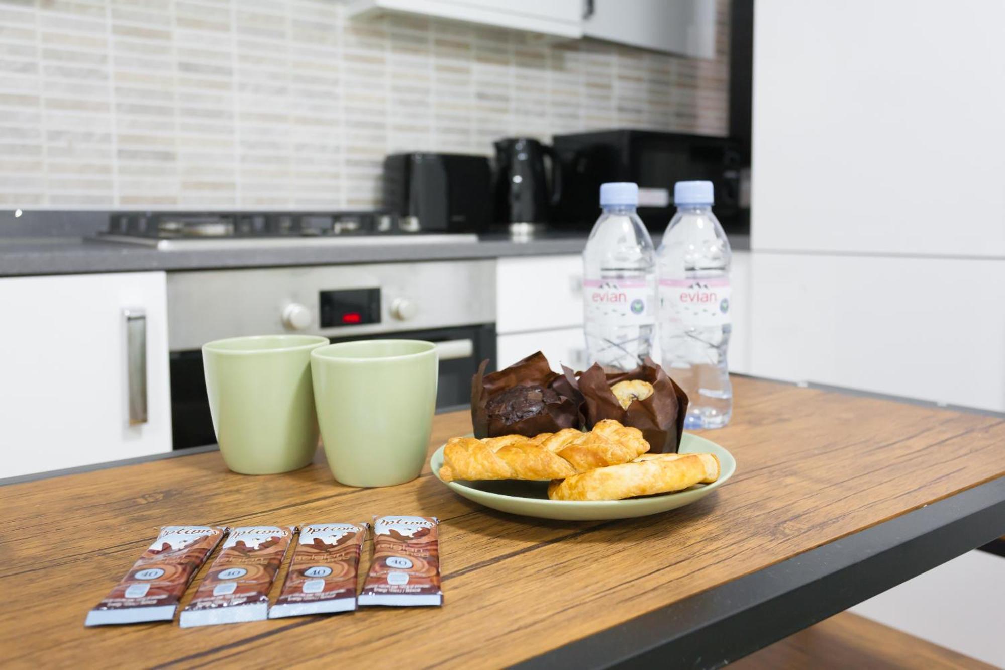 Eurostar Budget Rooms - Next To Kings Cross & Eurostar Train Station London Ngoại thất bức ảnh