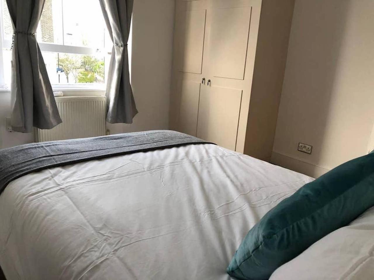 Eurostar Budget Rooms - Next To Kings Cross & Eurostar Train Station London Ngoại thất bức ảnh